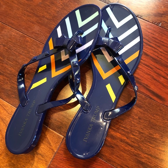 ivanka trump flip flops